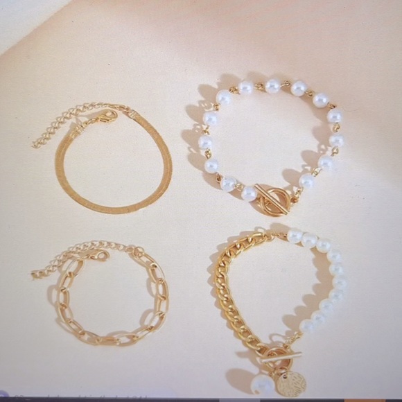 Vintage Style 18K Gold Plated 4 pcs Beaded Bracelet Set - Picture 3 of 4
